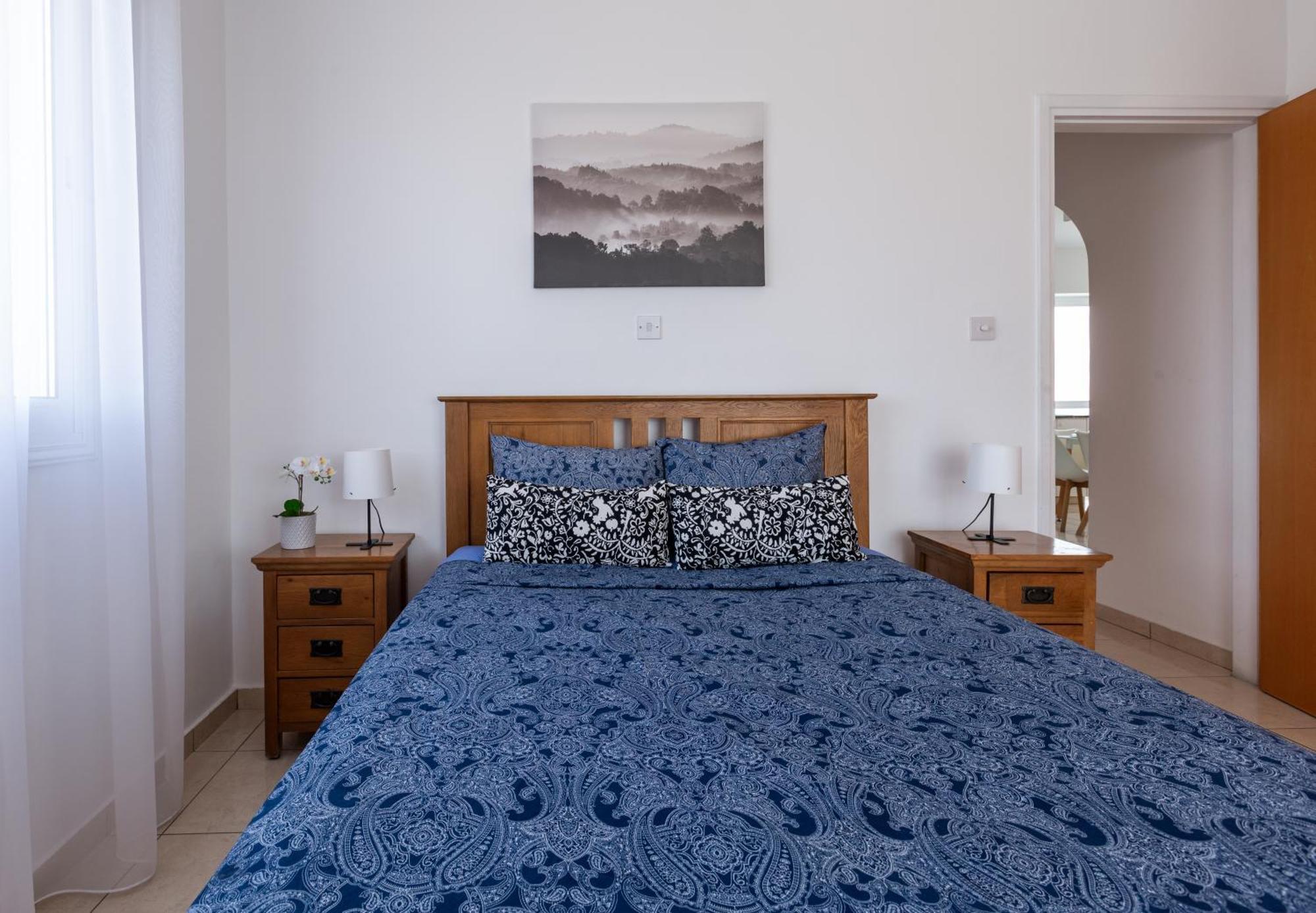 Beautiful 2 Bed Apartment In Paphos Cyprus Exterior photo